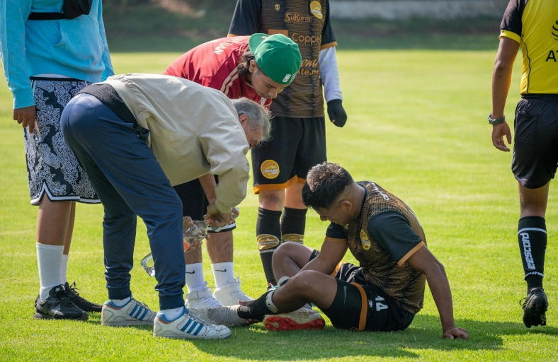 Lesiones de fútbol más comunes y cómo prevenirlas